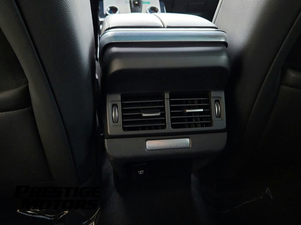 Used 2020 Land Rover Range Rover Evoque SE AWD/4WD image 22