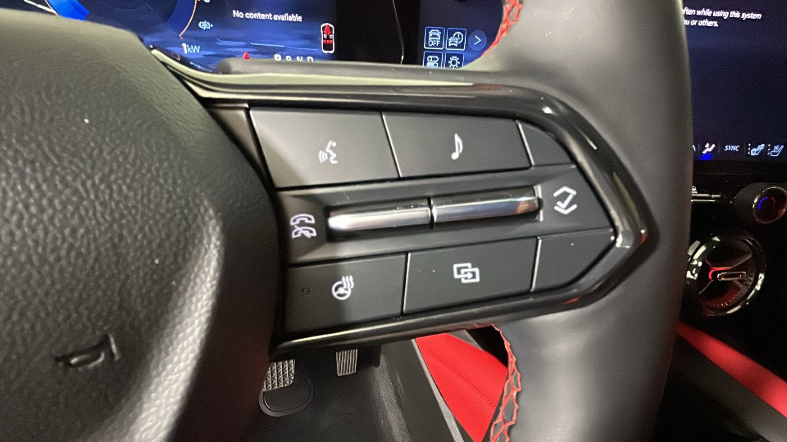 Used 2024 Chevrolet Blazer EV RS AWD/4WD image 20