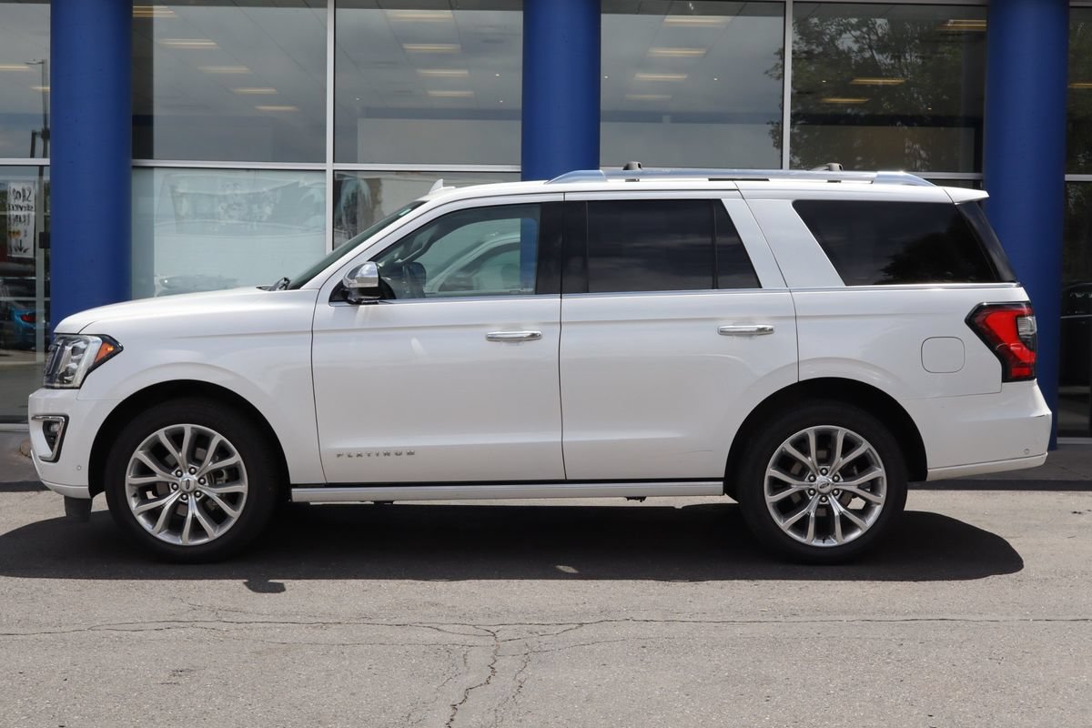 Used 2019 Ford Expedition Platinum AWD/4WD image 2