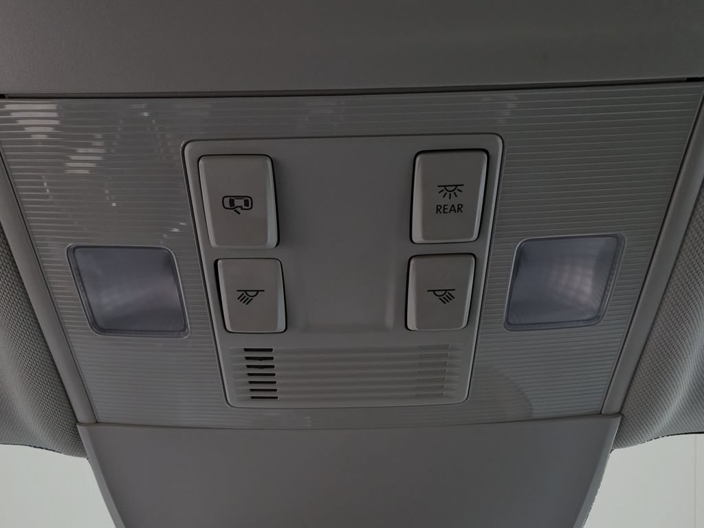 Used 2023 Volkswagen Taos SE FWD image 24
