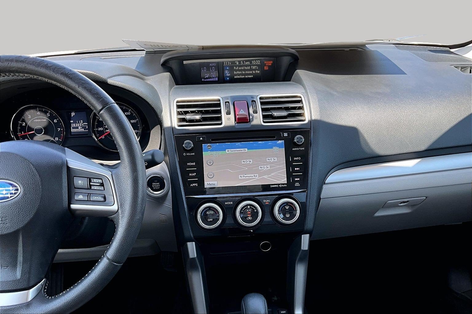 Used 2016 Subaru Forester 2.5i Touring w/ Eyesight & Navigation System AWD/4WD image 5