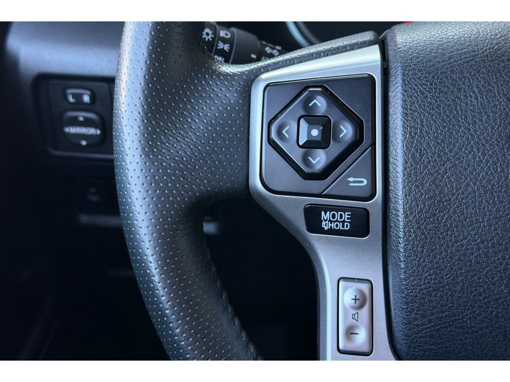 Used 2017 Toyota 4Runner SR5 image 27