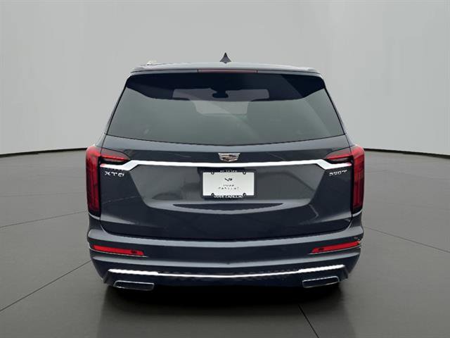 Used 2023 Cadillac XT6 Luxury image 4