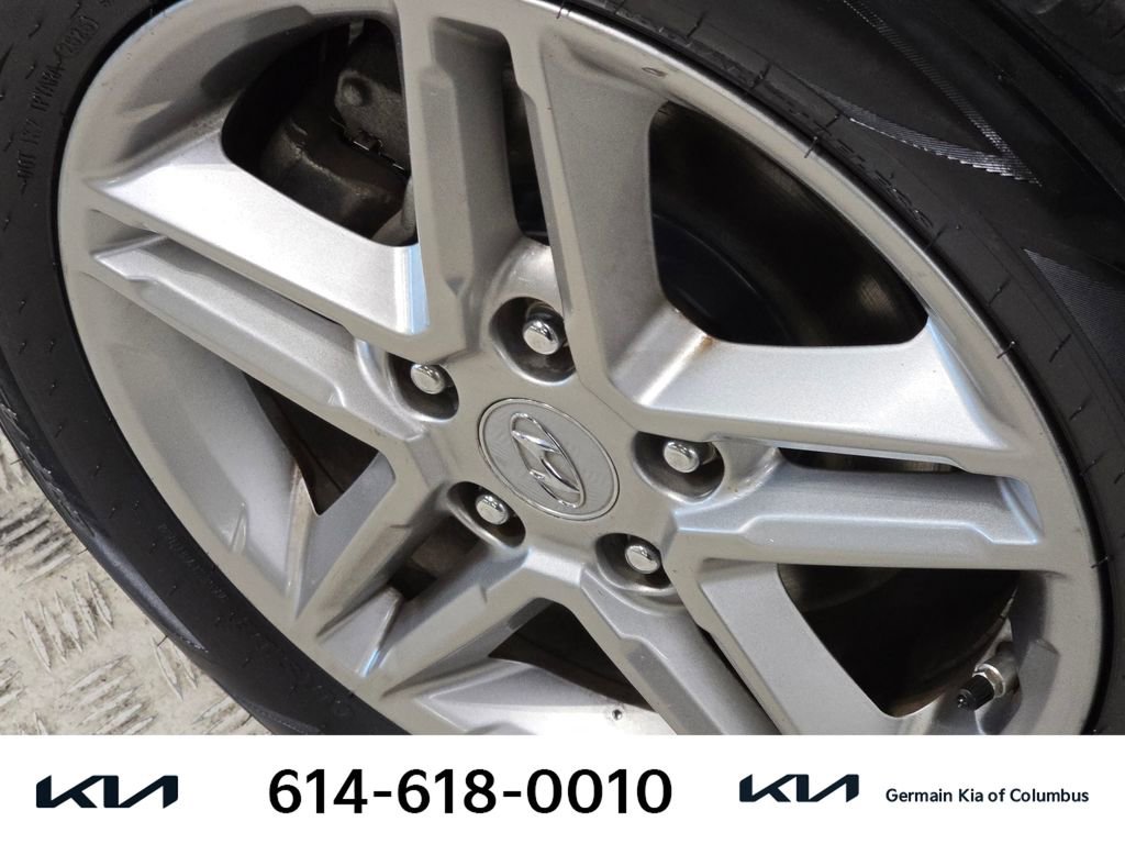 Used 2021 Hyundai Kona SE FWD image 13