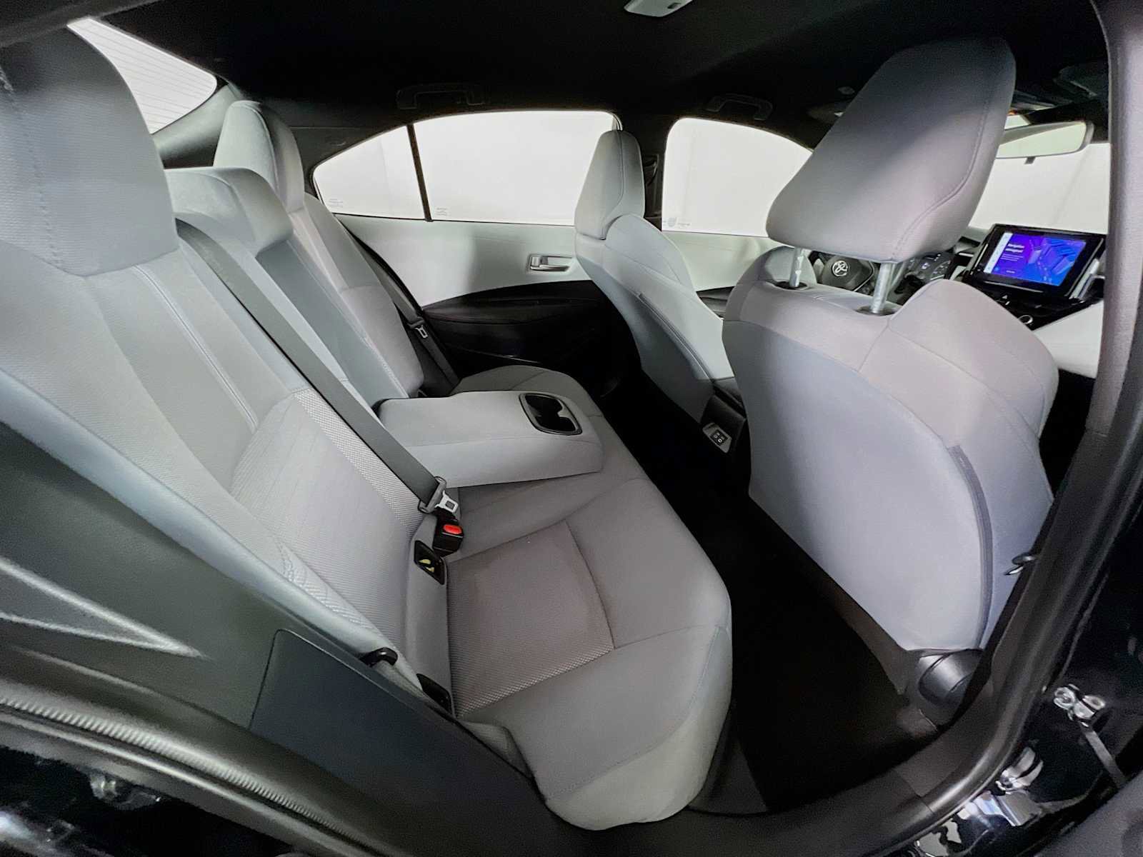 Used 2024 Toyota Corolla SE image 26