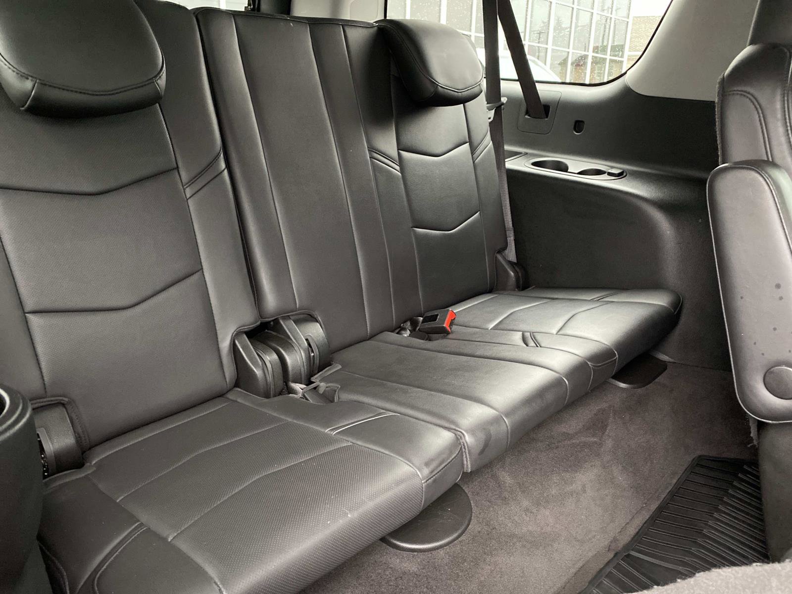 Used 2020 Cadillac Escalade ESV Luxury image 28