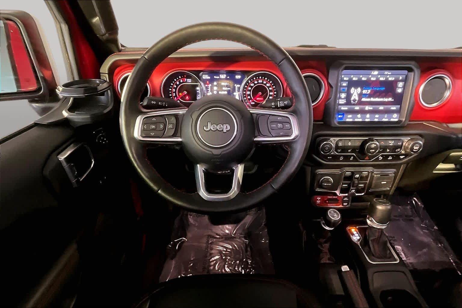 Used 2021 Jeep Gladiator Rubicon AWD/4WD image 6
