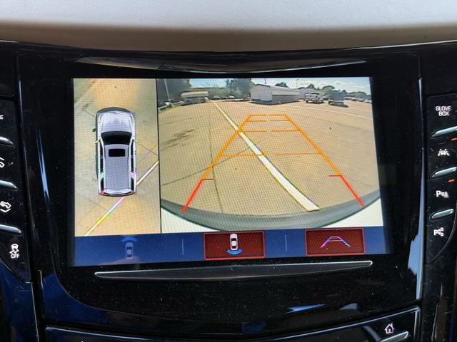 Used 2020 Cadillac Escalade Platinum RWD image 17