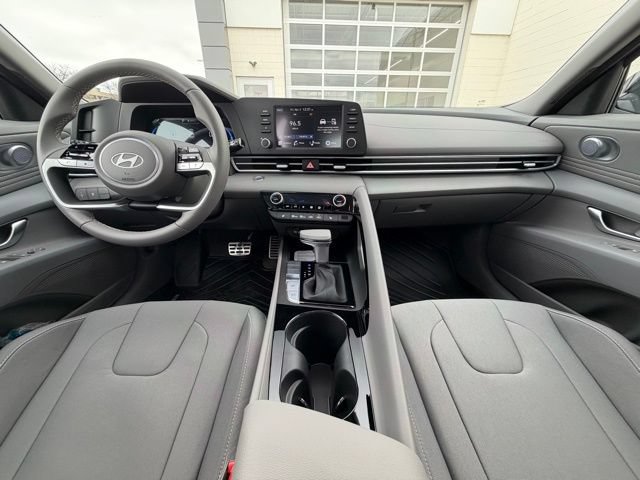 New 2026 Hyundai Elantra SEL Sport Premium FWD image 15
