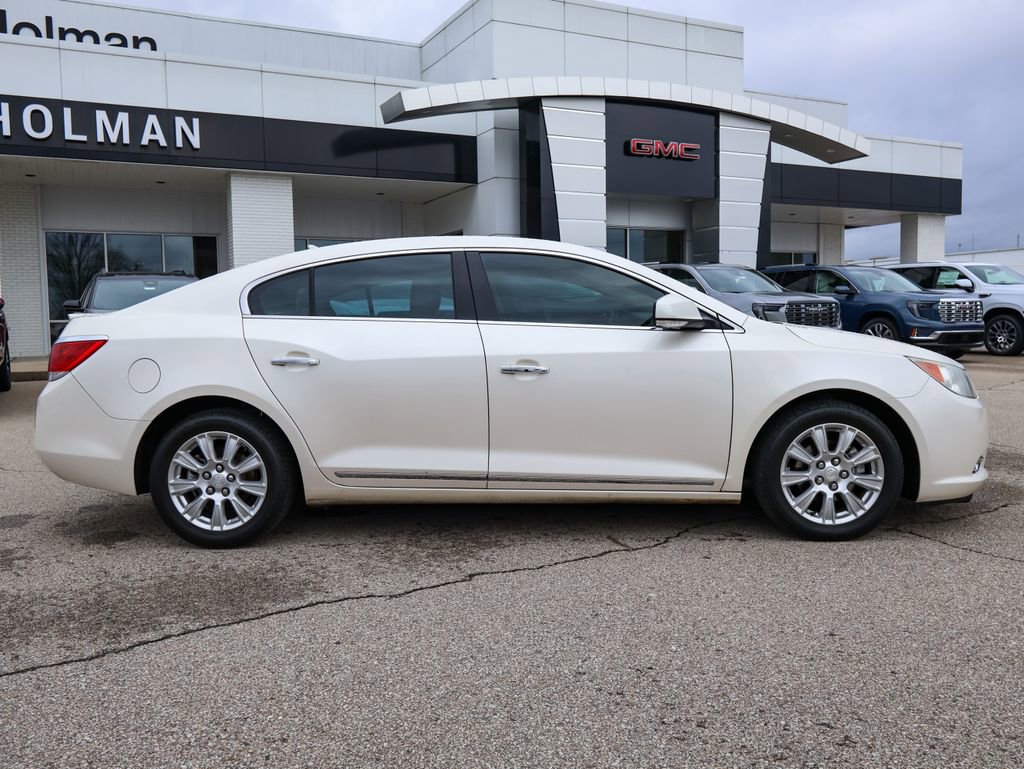 Used 2012 Buick LaCrosse Leather image 2
