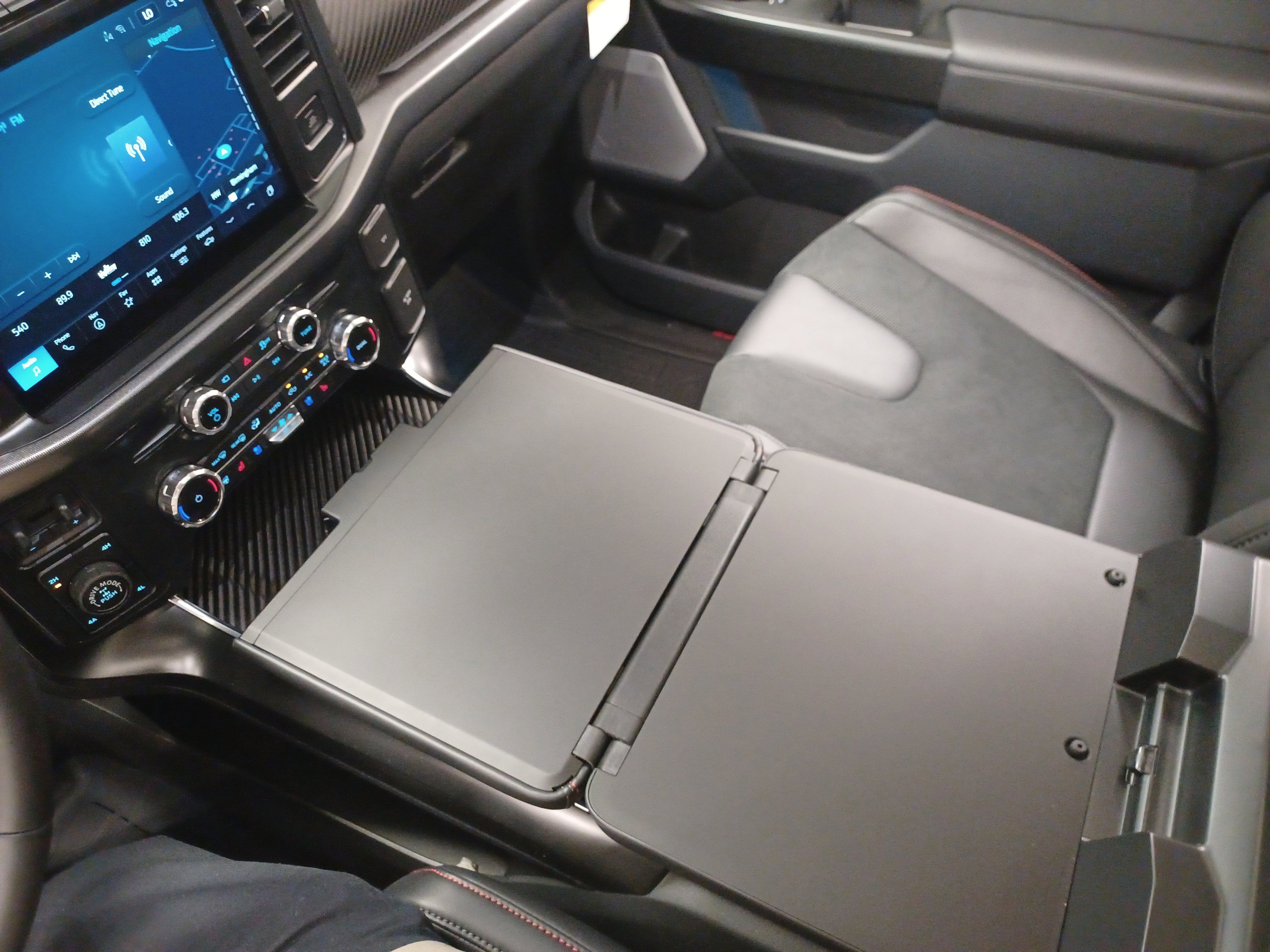 New 2025 Ford F150 Raptor image 31
