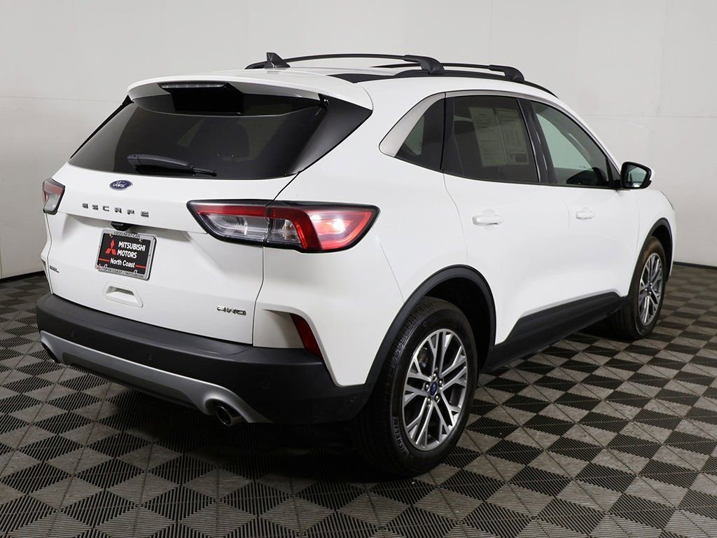 Used 2022 Ford Escape SEL w/ Technology Package image 9