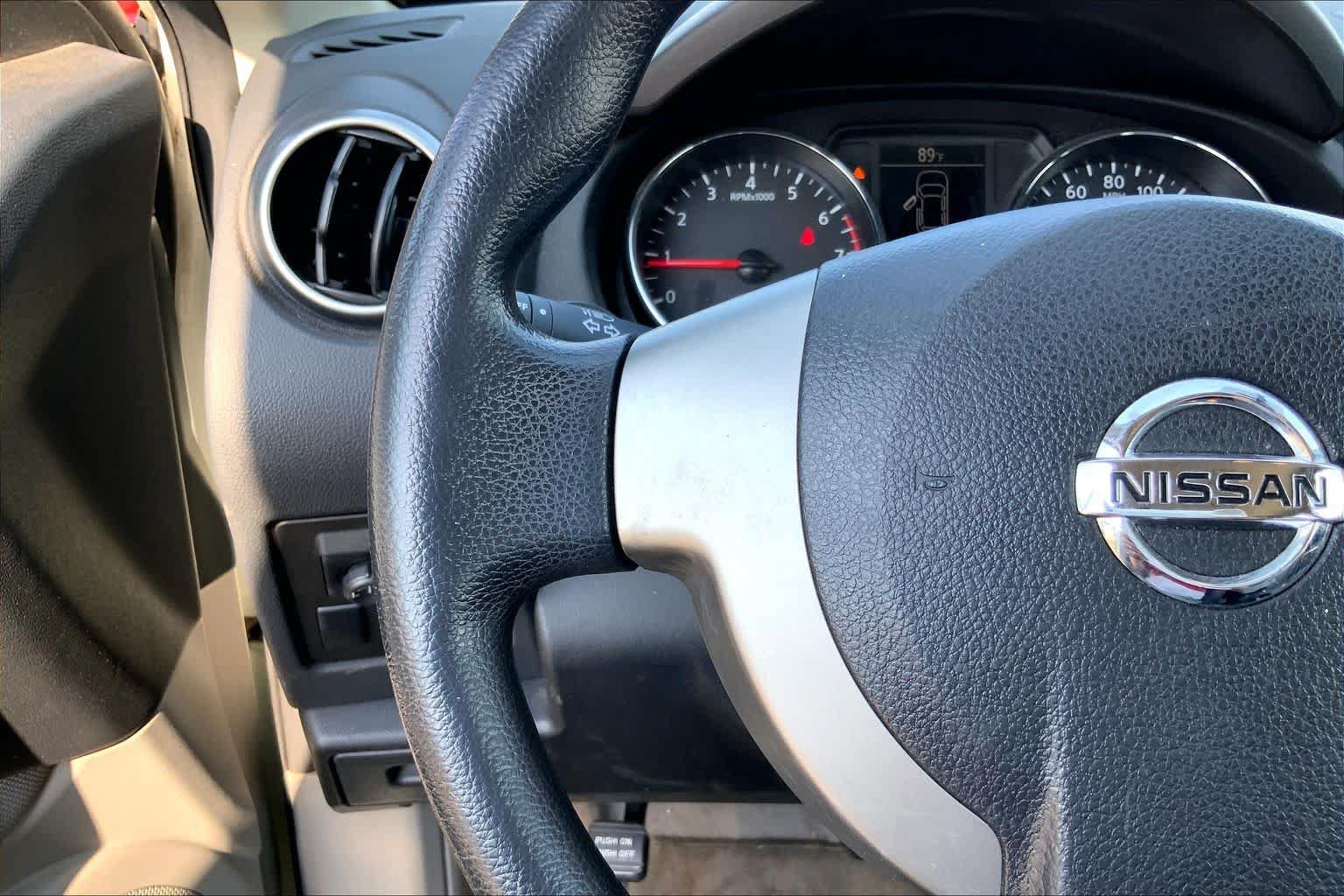 Used 2013 Nissan Rogue S FWD image 22
