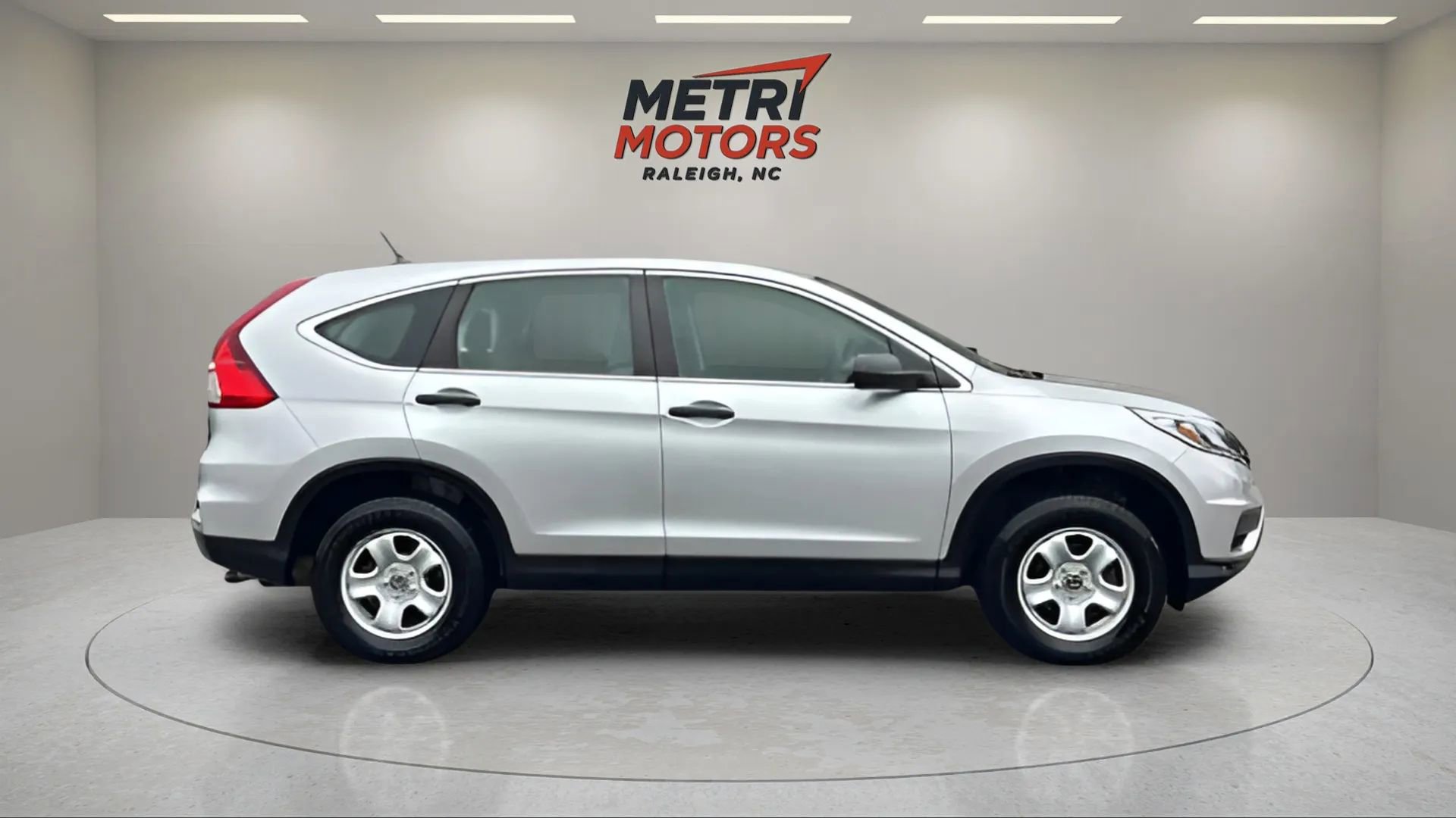 Used 2016 Honda CR-V LX image 8