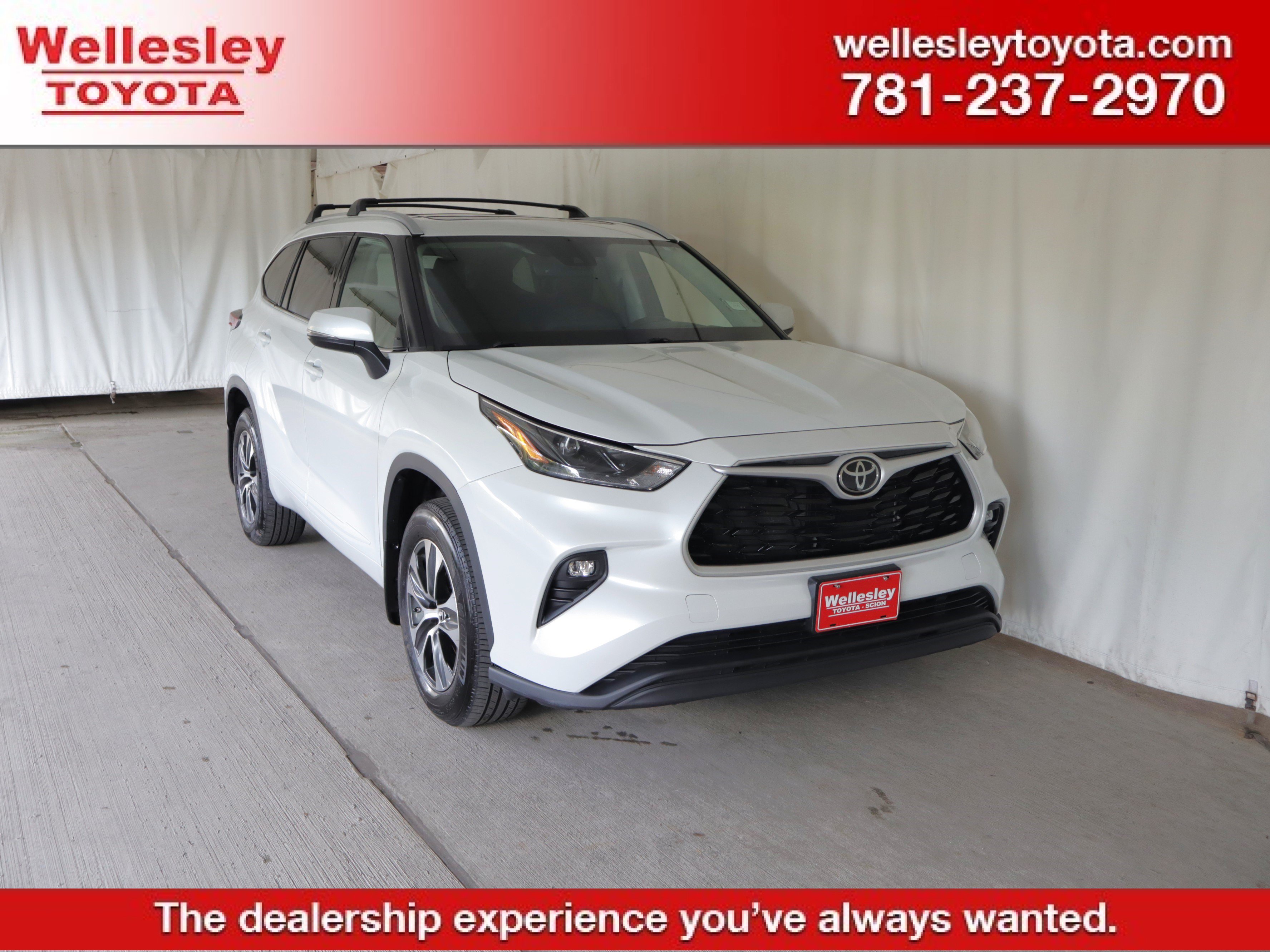 Used 2022 Toyota Highlander XLE