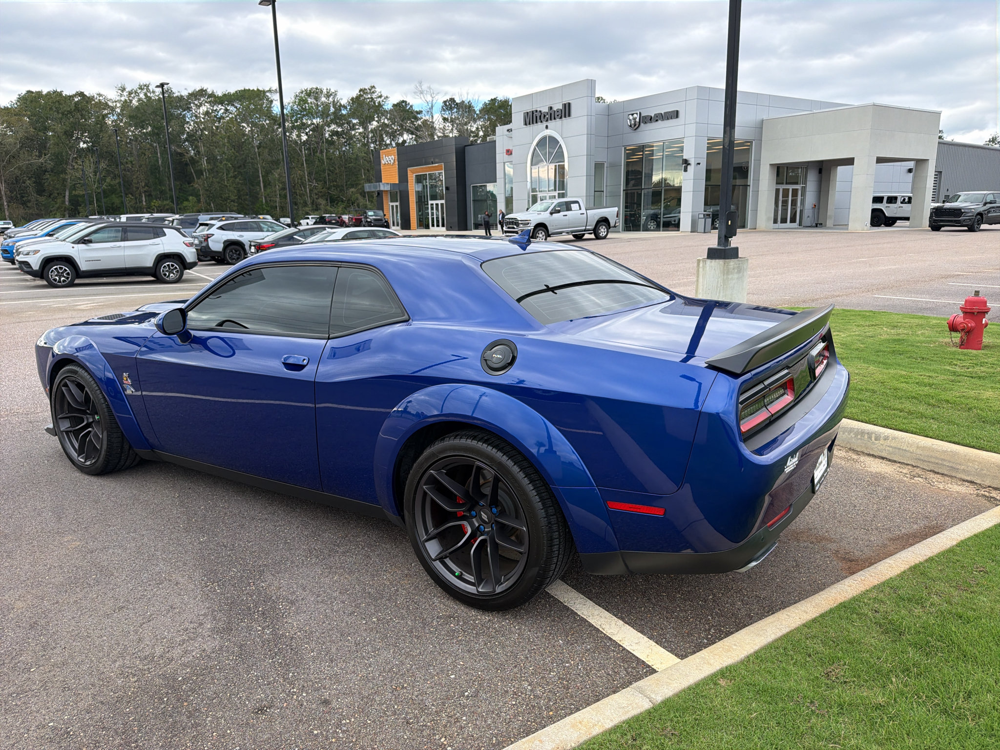 Used 2019 Dodge Challenger R/T Scat Pack RWD image 9