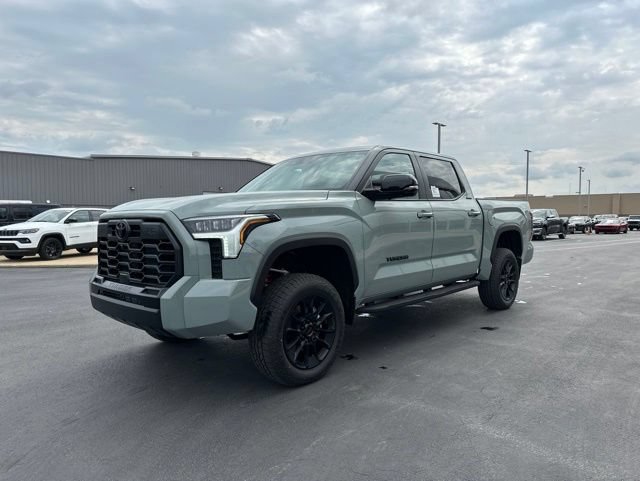New 2026 Toyota Tundra Limited AWD/4WD image 3