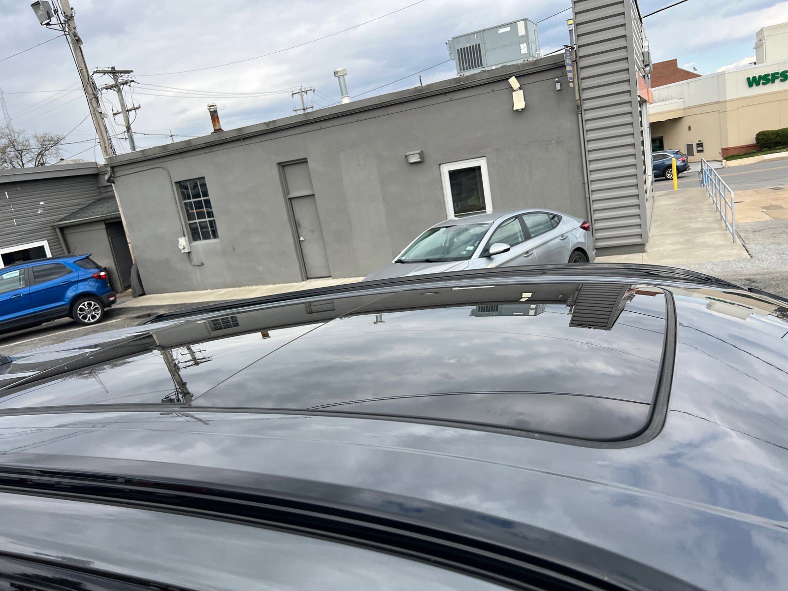 Used 2025 Lincoln Aviator Black Label w/ Jet Appearance Package image 4