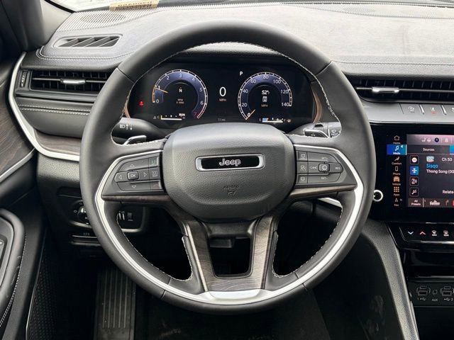 New 2026 Jeep Grand Cherokee Limited image 38