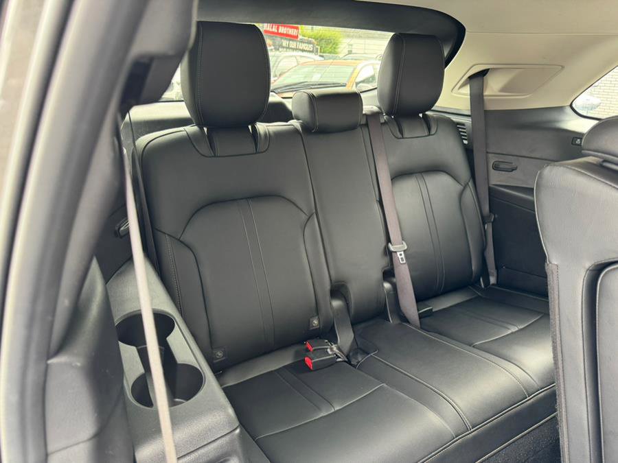 Used 2024 MAZDA CX-90 3.3 Turbo w/ Preferred Plus image 24