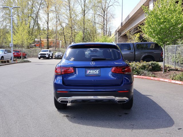 Used 2021 Mercedes-Benz GLC 300 4MATIC image 9