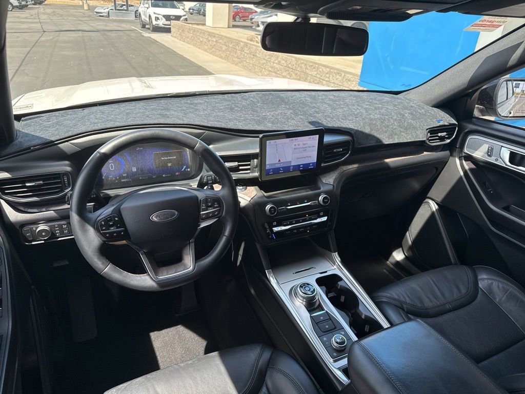 Used 2020 Ford Explorer Platinum AWD/4WD image 25