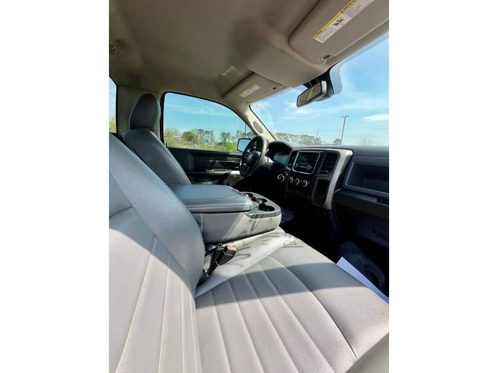 Used 2018 RAM 1500 Tradesman image 9