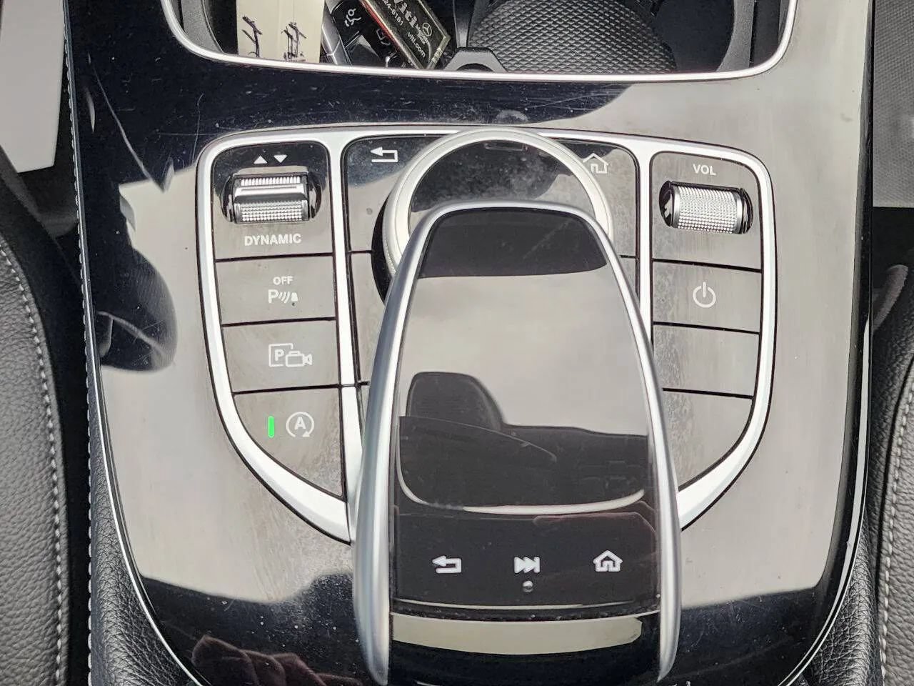 Used 2017 Mercedes-Benz E 300 4MATIC image 24