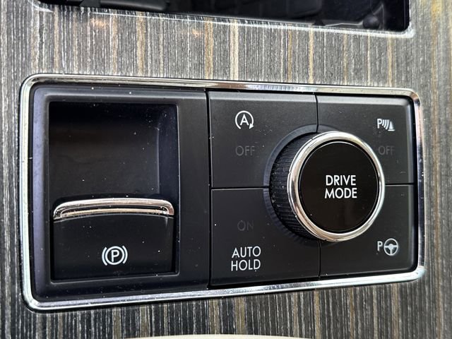Used 2021 Lincoln Navigator L Black Label AWD/4WD image 37