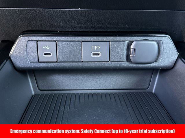 New 2026 Toyota Prius XLE image 17