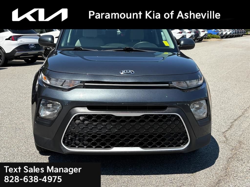 Used 2020 Kia Soul LX FWD image 2