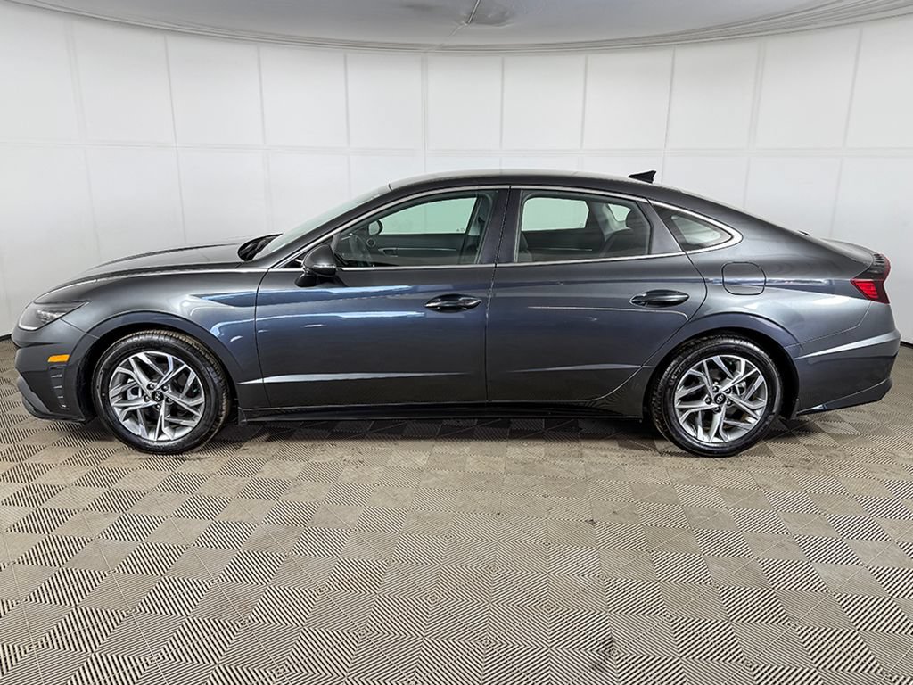 Certified 2023 Hyundai Sonata SEL FWD image 13