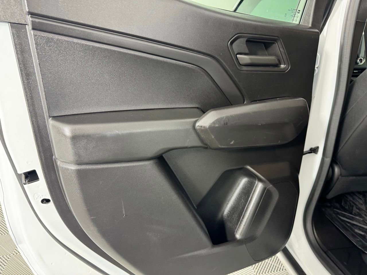 Used 2023 Chevrolet Colorado W/T RWD image 30