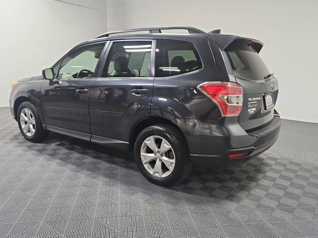 Used 2016 Subaru Forester 2.5i Limited image 2