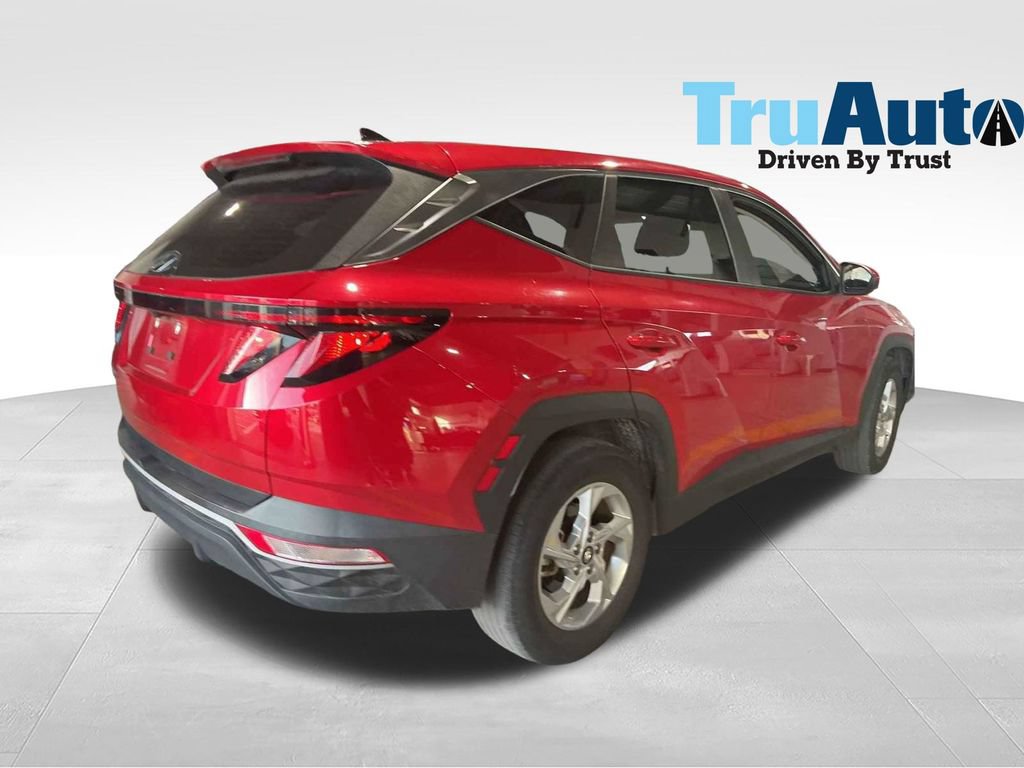 Used 2023 Hyundai Tucson SE FWD image 3