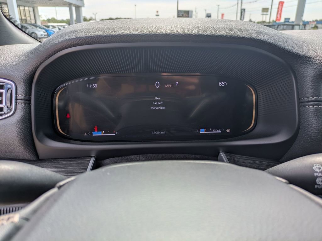 Used 2024 Jeep Wagoneer Series II w/ Flexible Seating Group image 19