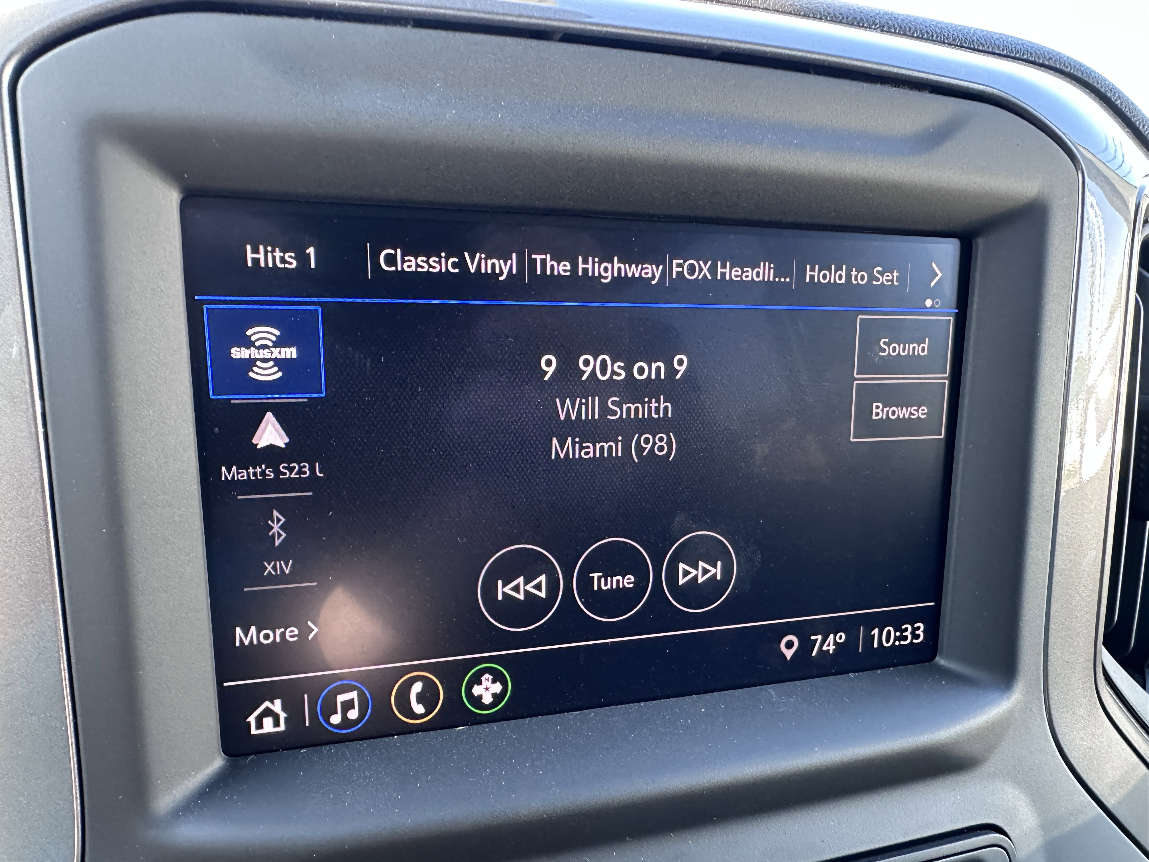 Used 2025 Chevrolet Silverado 2500 Custom image 16