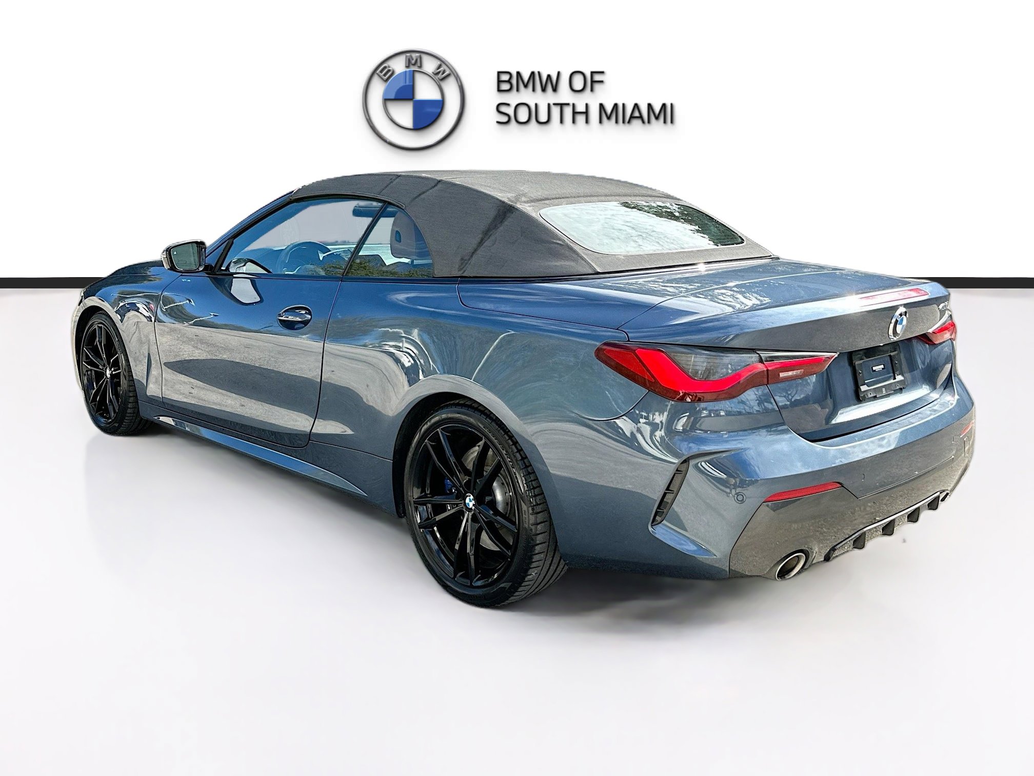 Certified 2022 BMW 430i Convertible w/ M Sport Package image 5