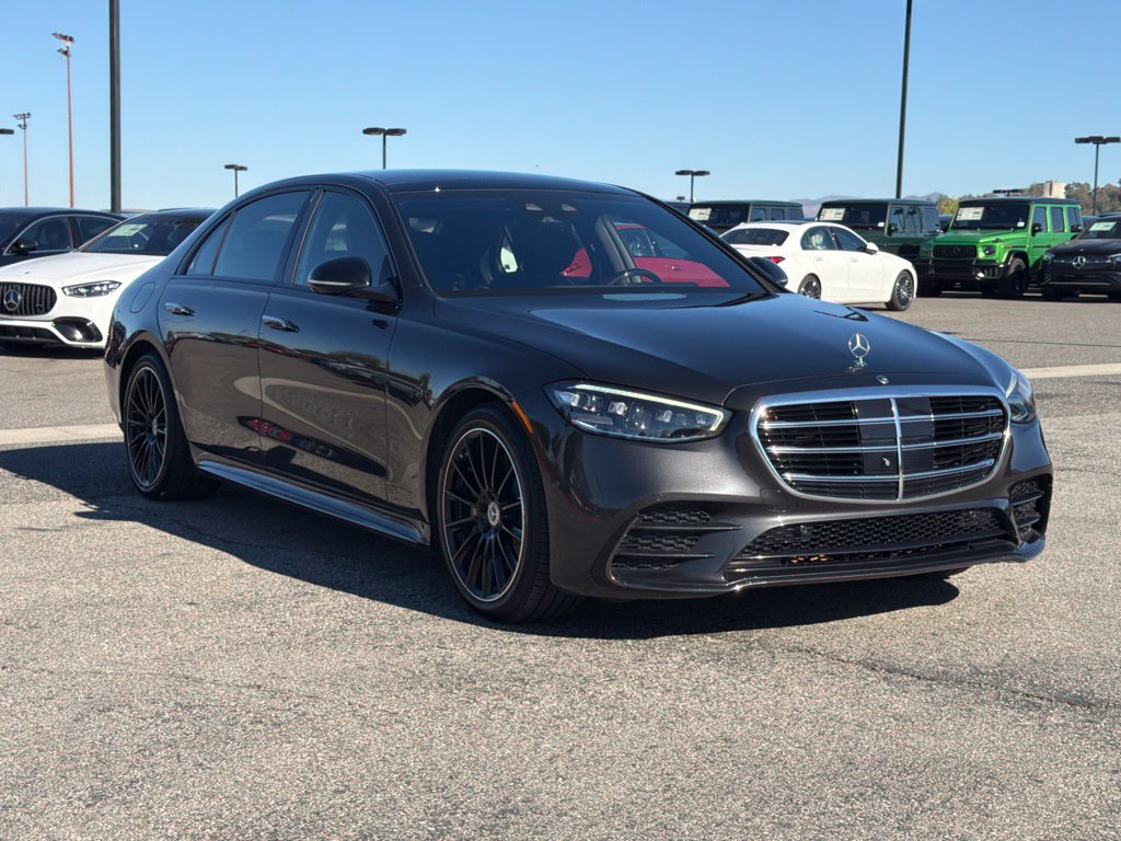 Certified 2024 Mercedes-Benz S 580e 4MATIC Sedan w/ AMG Line image 4
