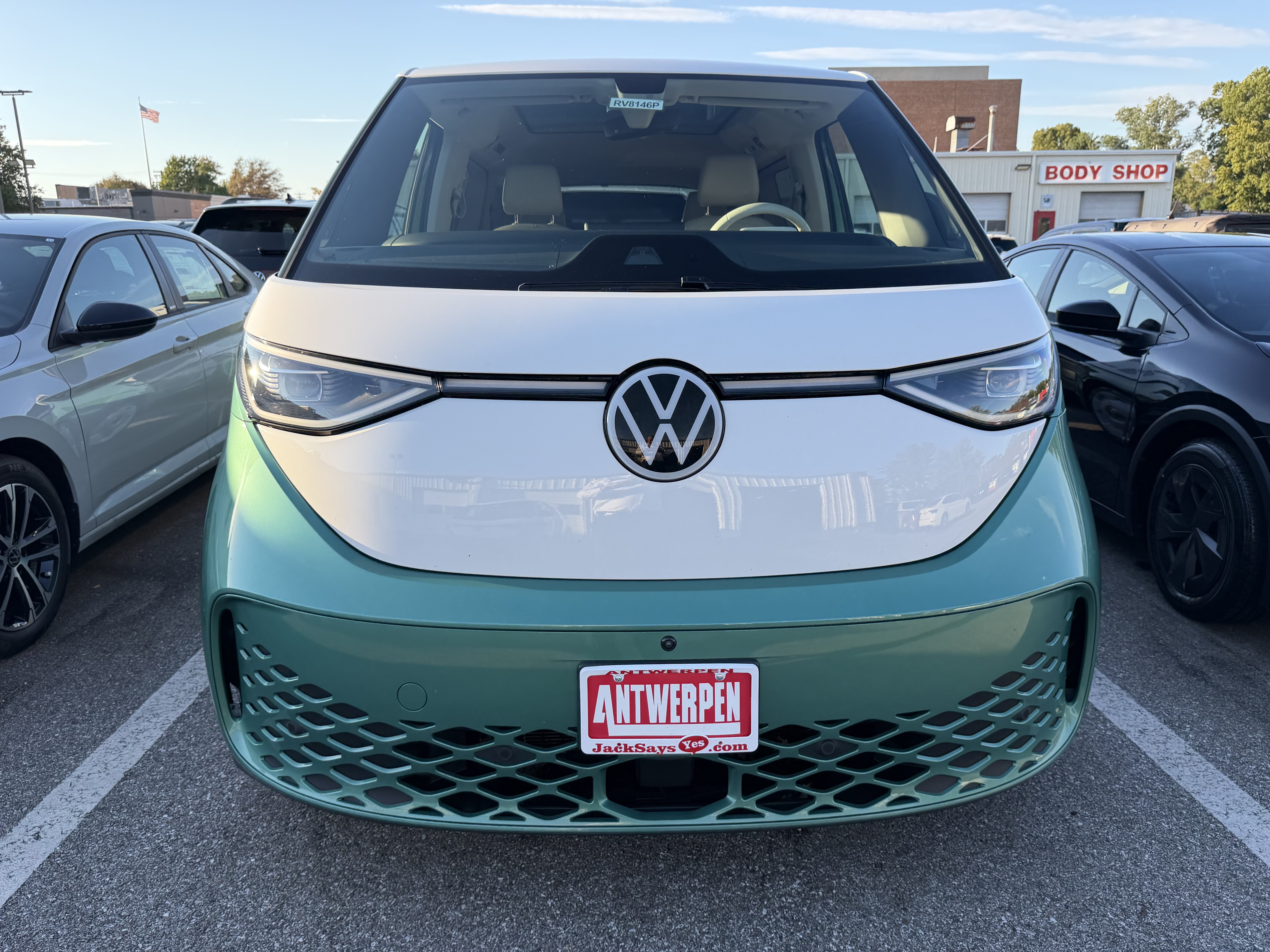 Used 2025 Volkswagen ID. Buzz 1st Edition AWD/4WD image 37