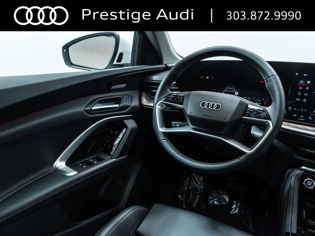 Used 2025 Audi Q5 Premium Plus w/ Premium Plus AWD/4WD image 21