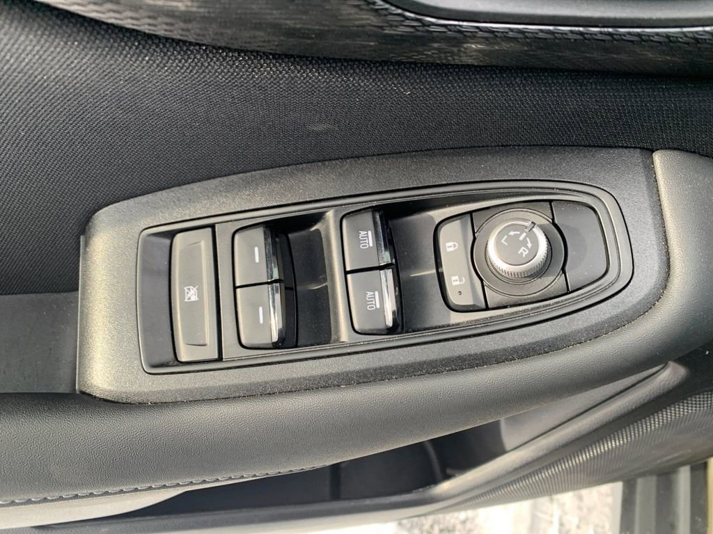 Used 2025 Subaru Outback Premium w/ Popular Package #1 image 14