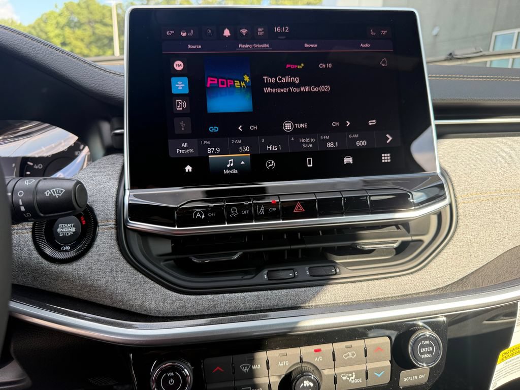 New 2026 Jeep Compass Latitude AWD/4WD image 10