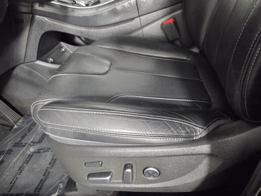 Used 2023 Hyundai Santa Fe Calligraphy AWD/4WD image 31