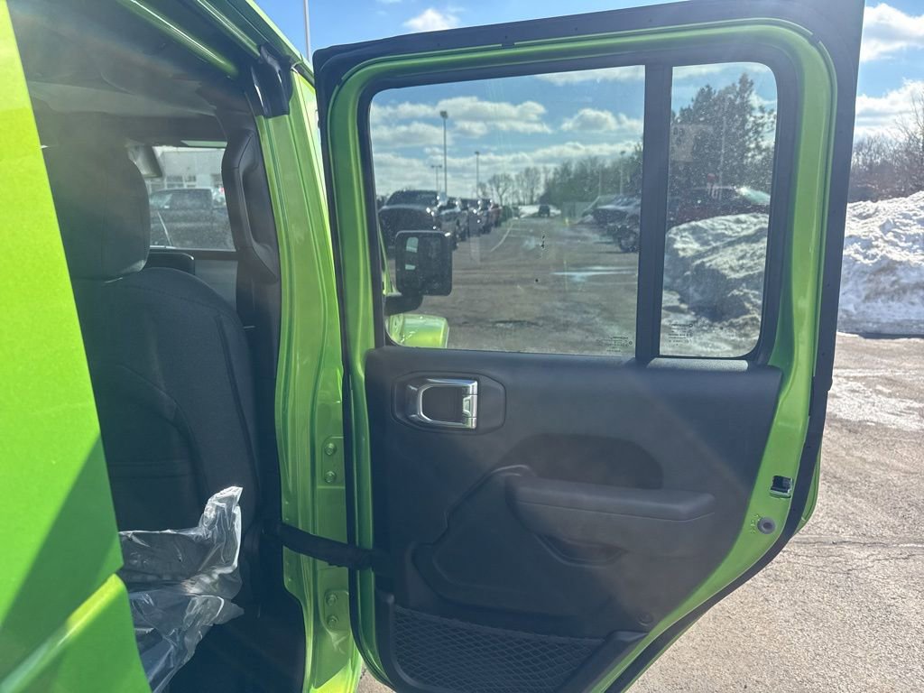 New 2025 Jeep Gladiator Sport image 47