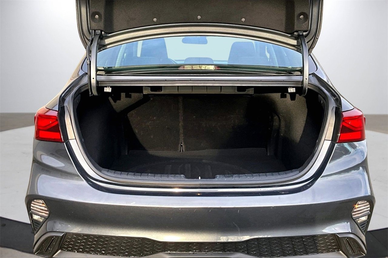 Used 2024 Kia Forte LXS image 23