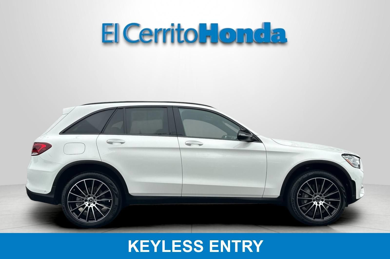 Used 2022 Mercedes-Benz GLC 300 image 2