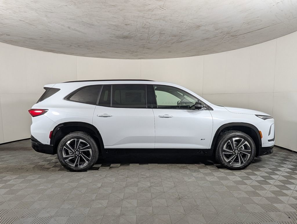 New 2026 Buick Enclave Sport Touring w/ Super Cruise Package image 6