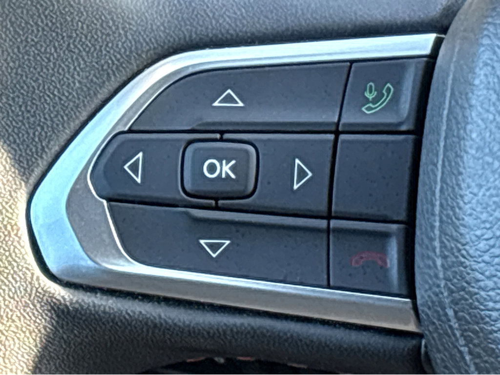 Used 2023 Jeep Compass Trailhawk image 13