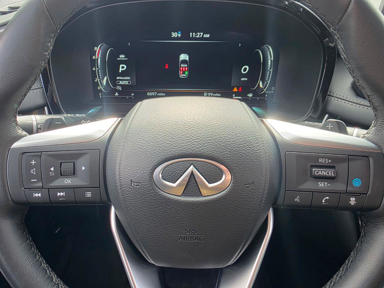 Used 2025 INFINITI QX60 Luxe w/ Black Edition image 6